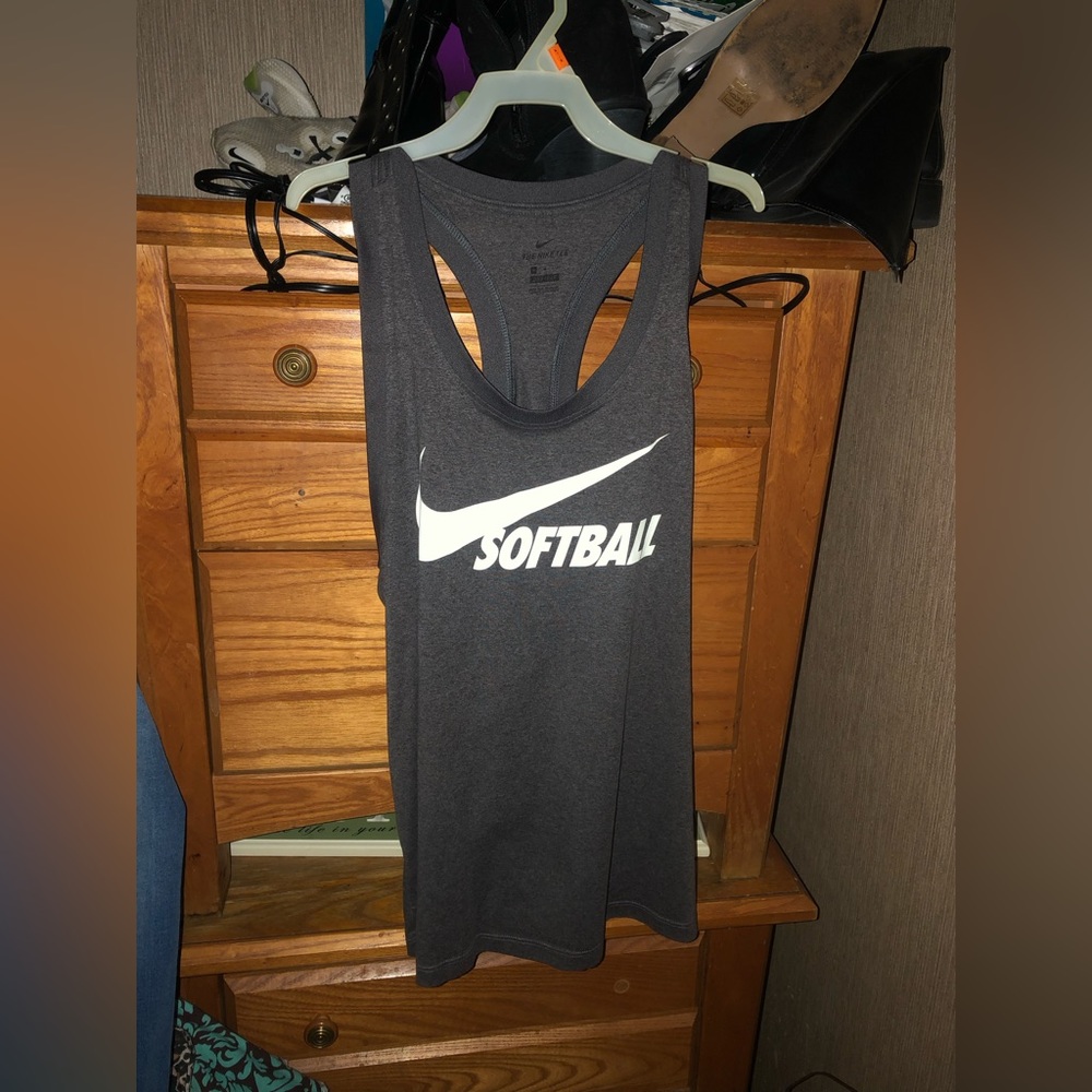 Medium Nike softball tank